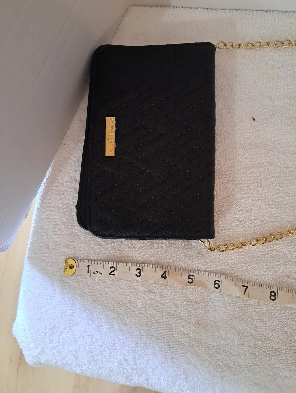 Adrienne Vitadini Black Crossbody Wallet with Gold Chain/Hardware